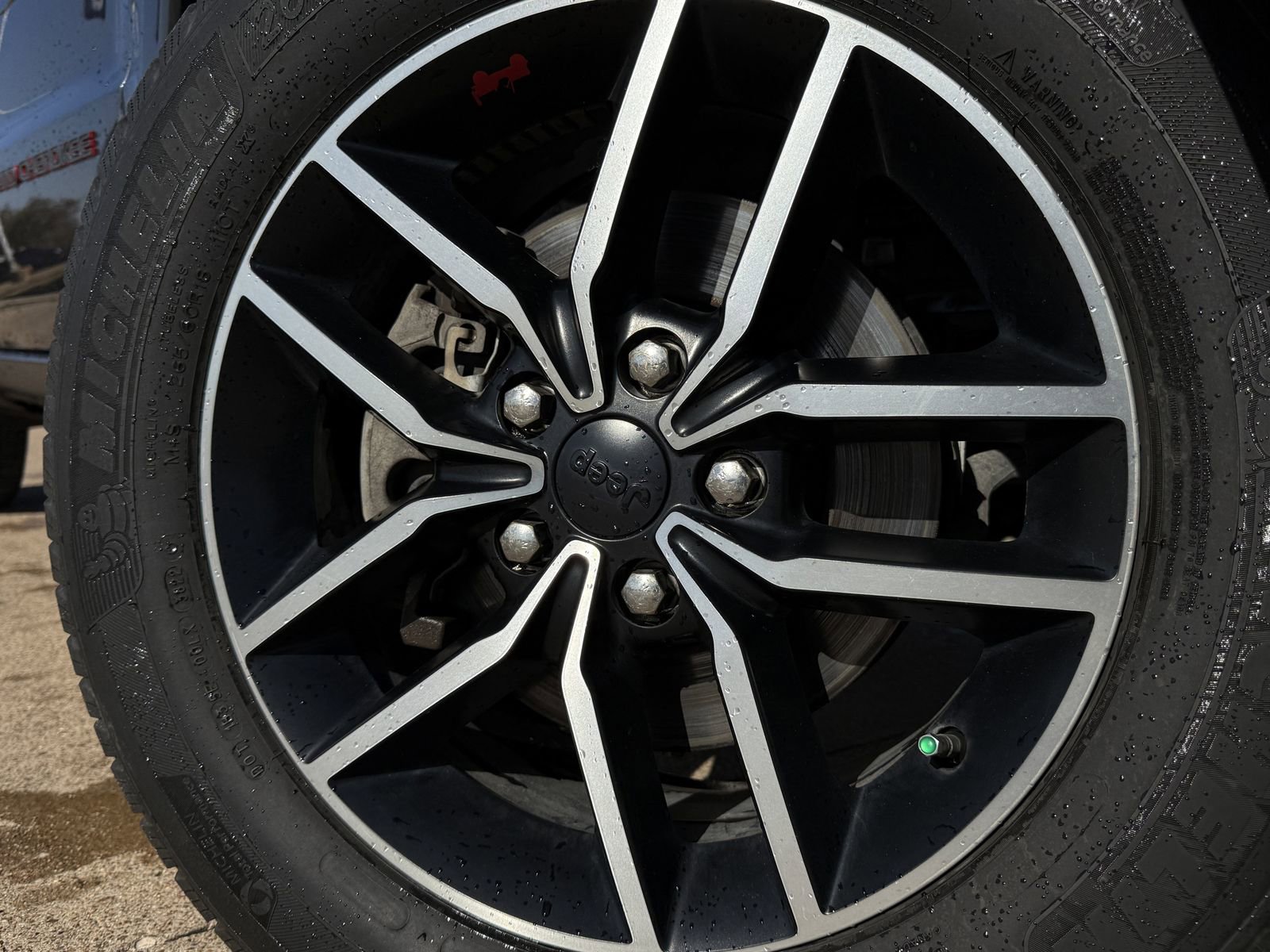 Used 2019 Jeep Grand Cherokee Trailhawk image 10