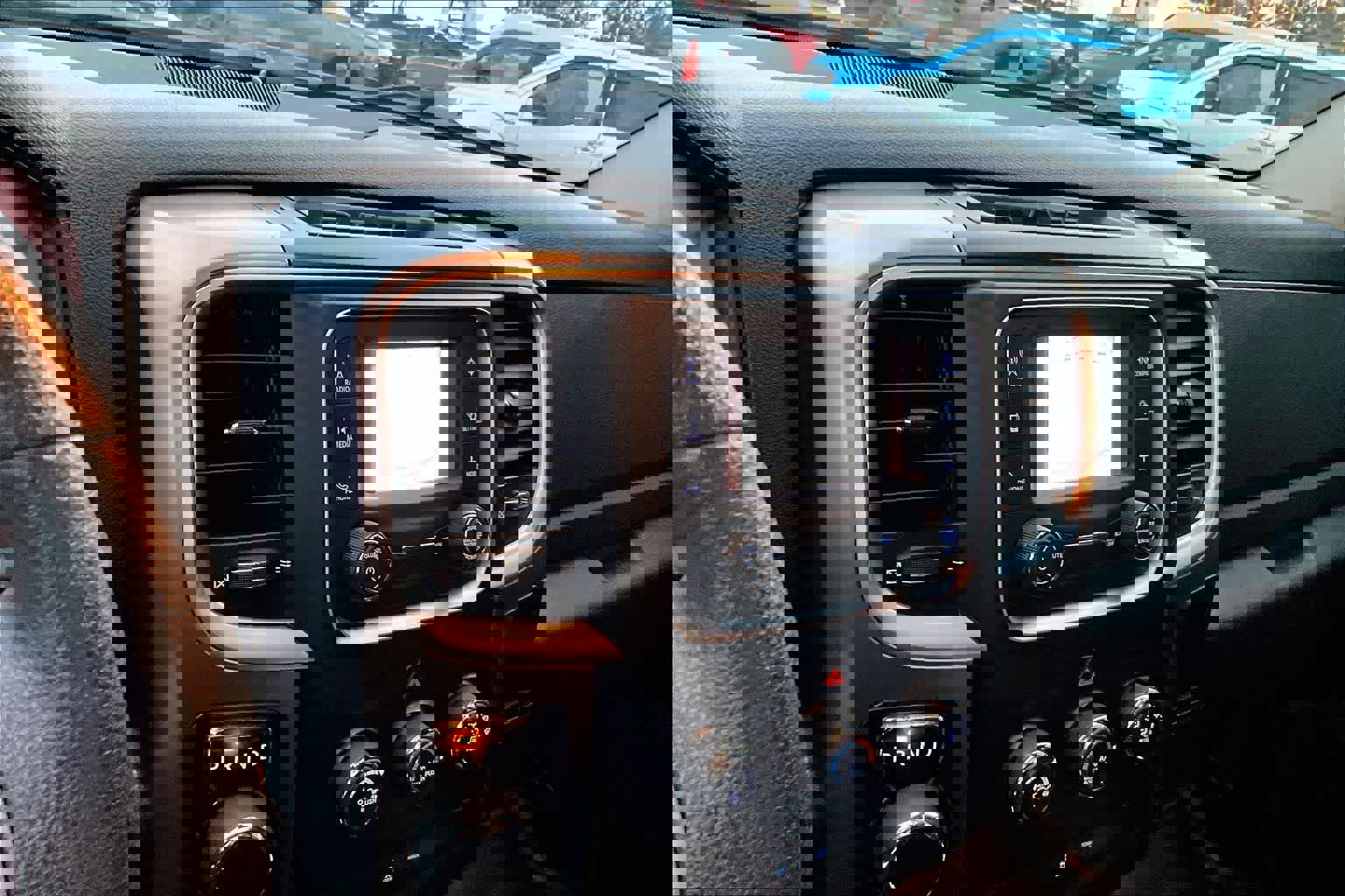 Used 2021 RAM 1500 Classic SLT image 27