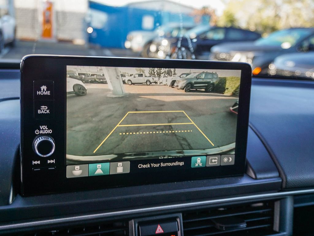 Used 2023 Honda Pilot Touring image 24