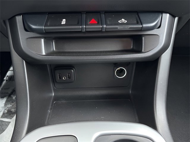 Used 2022 Chevrolet Colorado LT w/ Chrome Appearance Package image 18