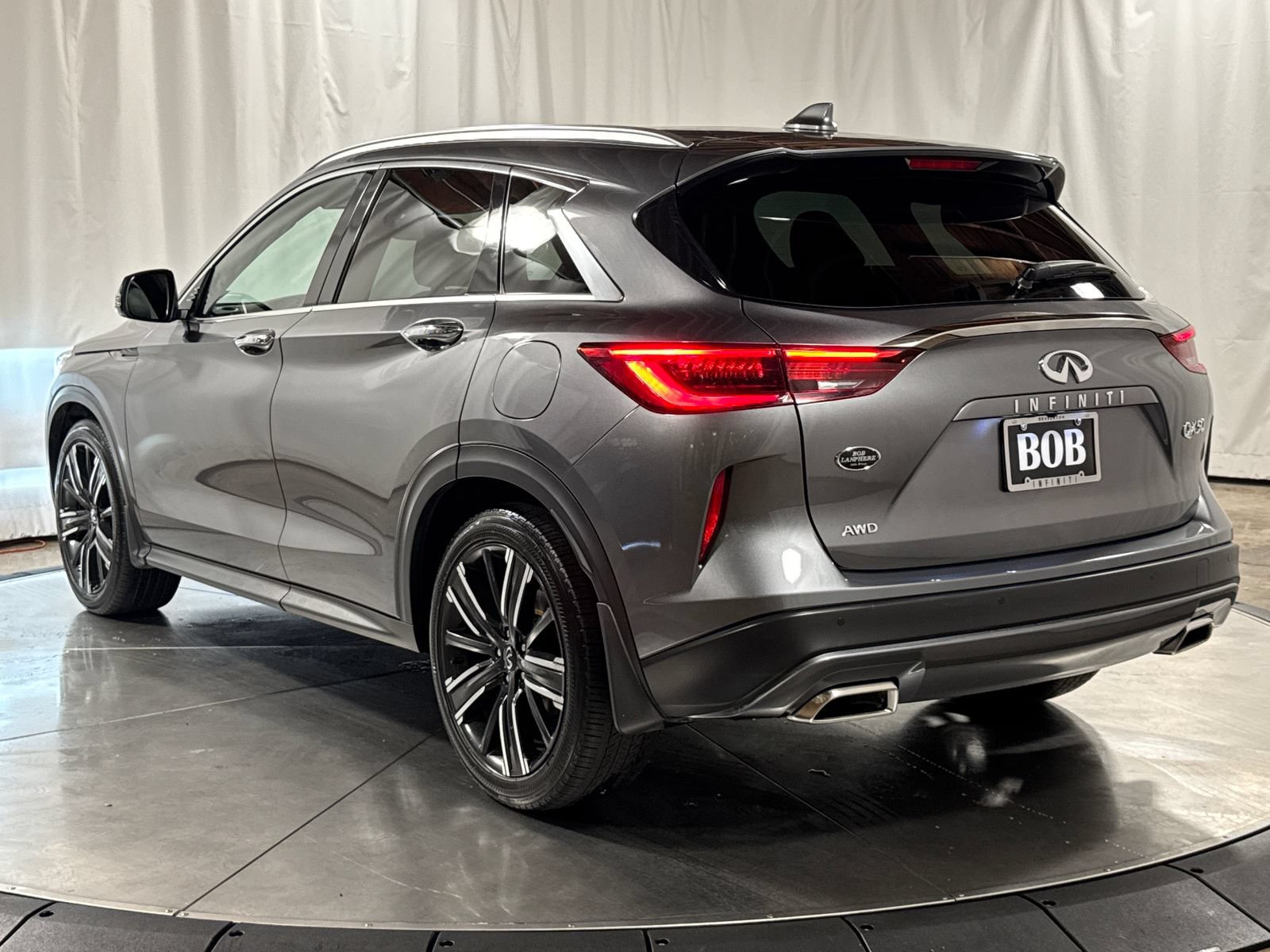 Used 2021 INFINITI QX50 Luxe w/ Appearance Package AWD/4WD image 9