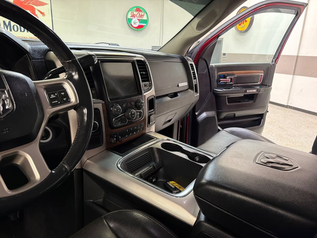 Used 2017 RAM 2500 Laramie w/ Sport Appearance Group AWD/4WD image 28