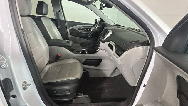 Used 2022 GMC Terrain SLT FWD image 31