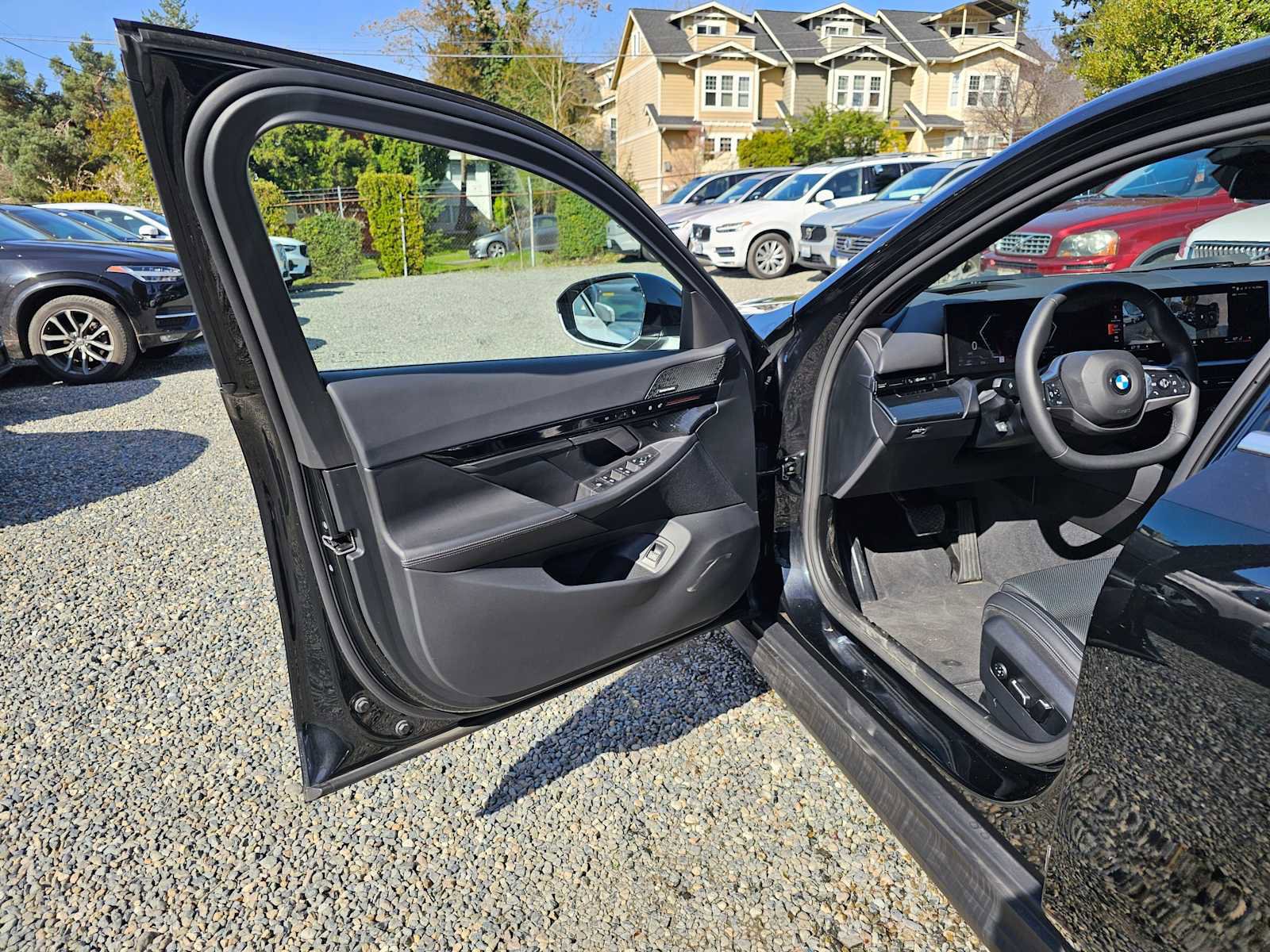 Used 2025 BMW 530i xDrive AWD/4WD image 20