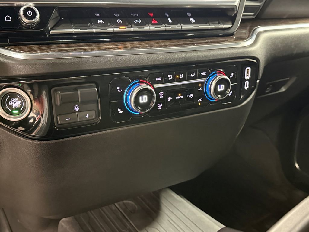 Used 2023 GMC Sierra 1500 Elevation w/ LPO, Elevation Black Package AWD/4WD image 31