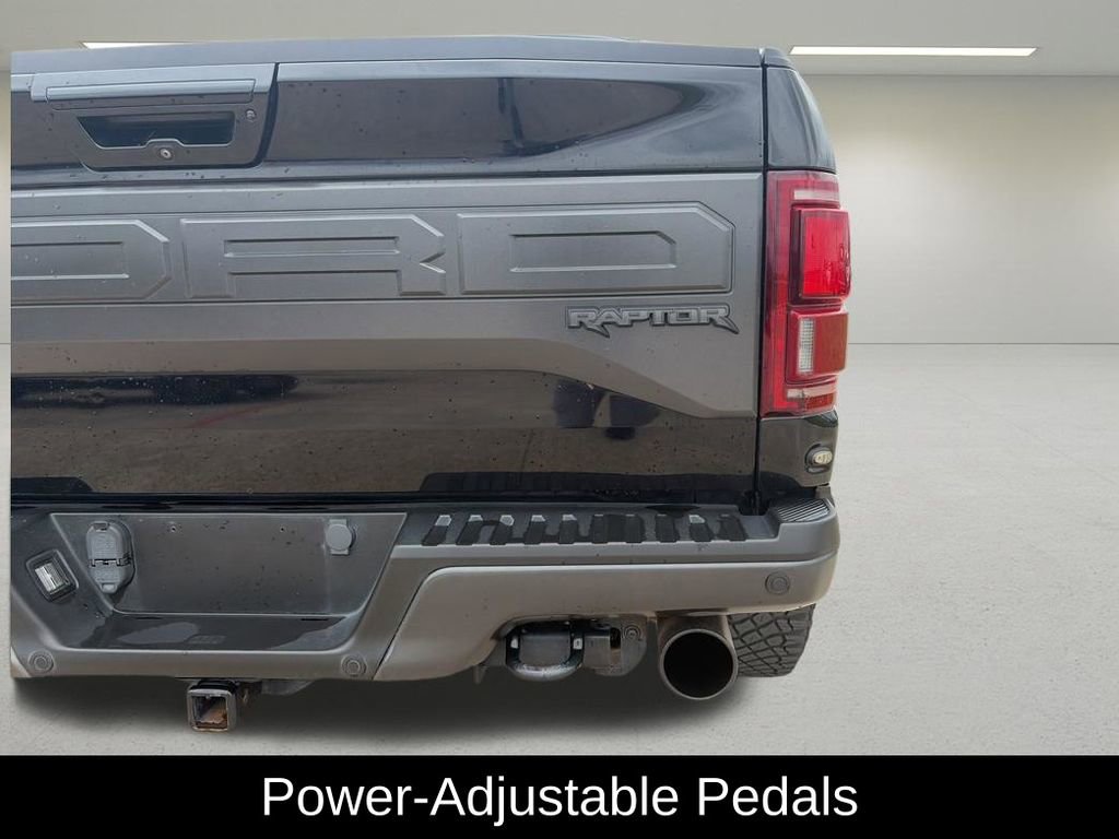 Used 2017 Ford F150 Raptor w/ Equipment Group 802A Luxury image 8