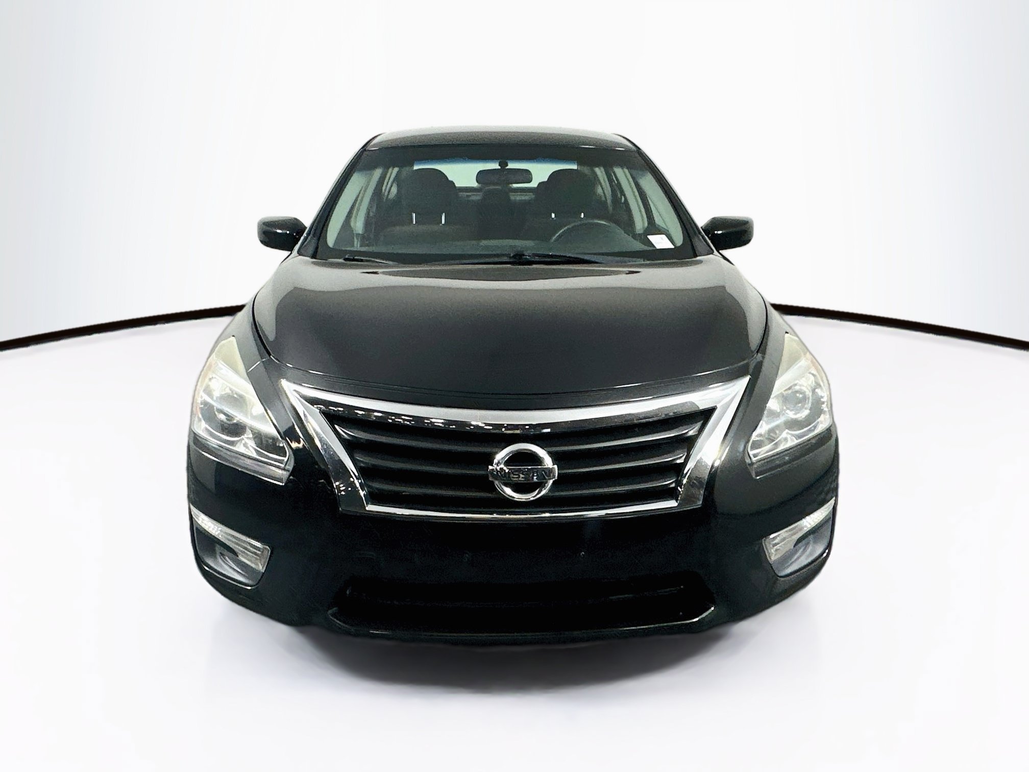 Used 2013 Nissan Altima 2.5 S FWD image 2