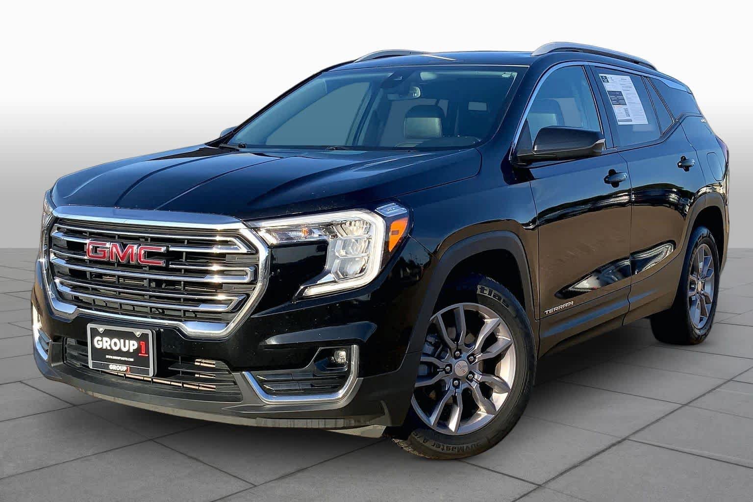 Used 2024 GMC Terrain SLT AWD/4WD image 1