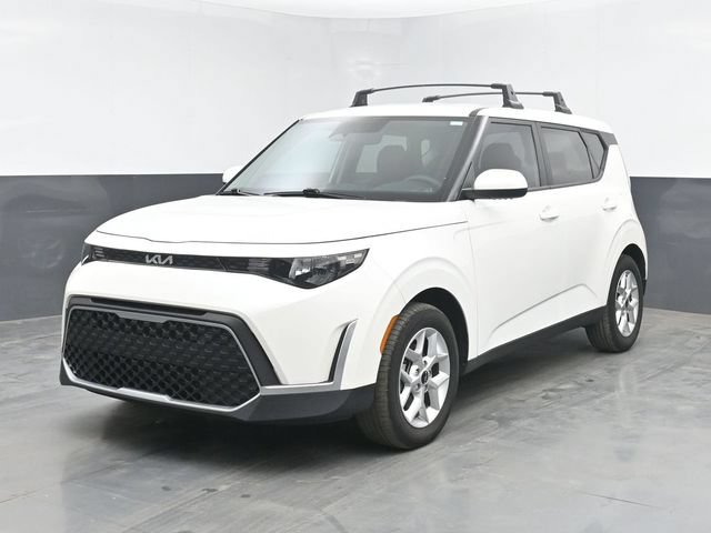 Used 2024 Kia Soul LX w/ Option Group 015 FWD image 5