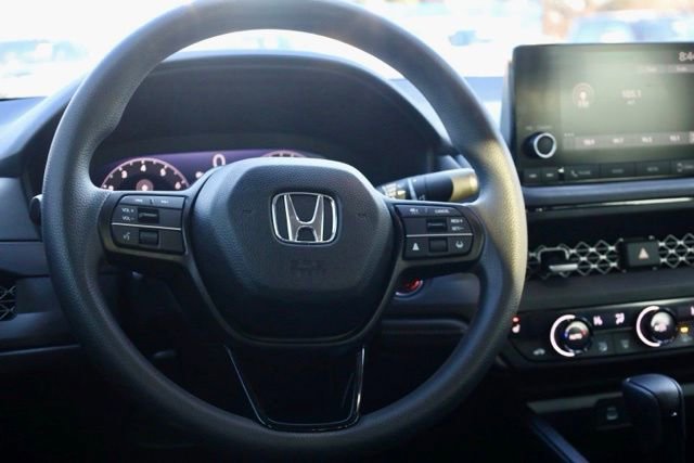 Used 2025 Honda Accord SE image 28