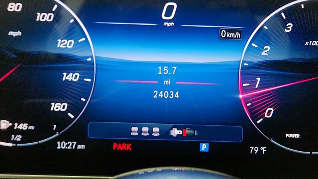 Used 2025 Mercedes-Benz C 300 Sedan image 60