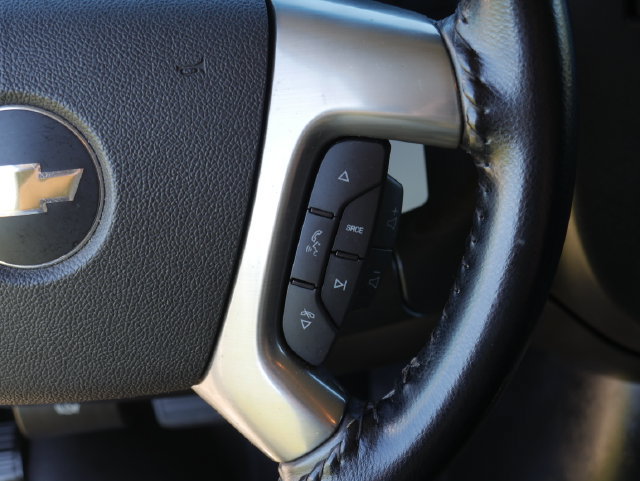 Used 2014 Chevrolet Express 2500 RWD image 16