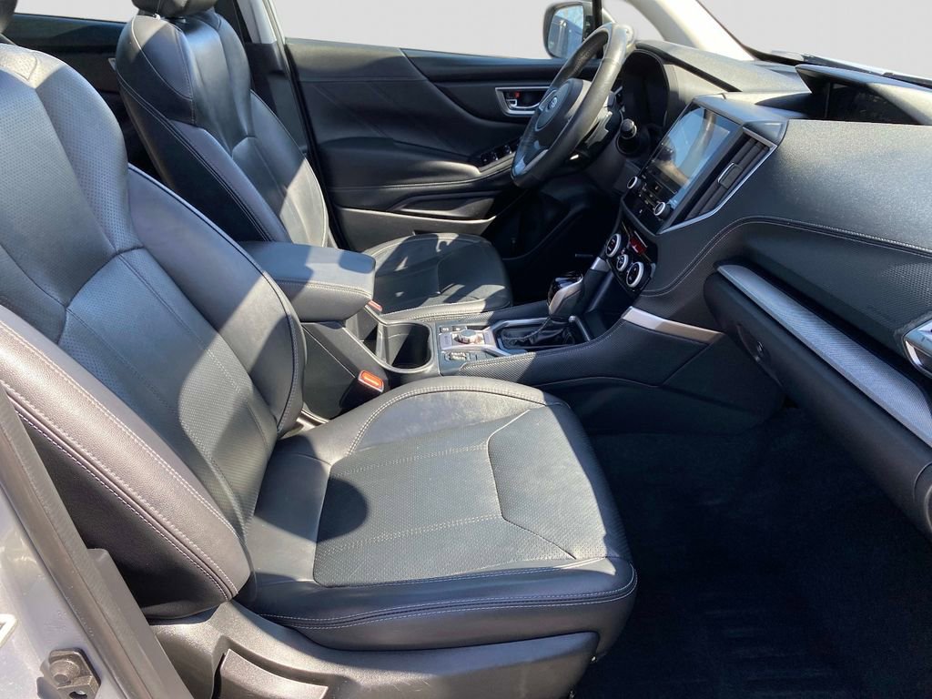 Used 2021 Subaru Forester Limited image 27