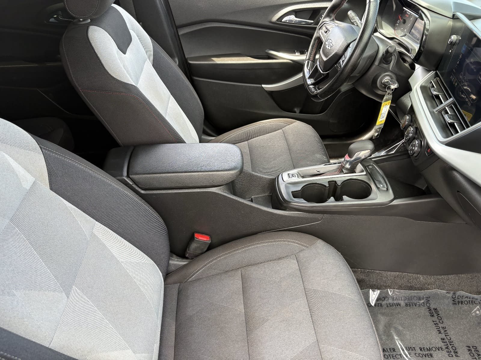 Used 2024 Chevrolet Trax RS w/ Driver Confidence Package FWD image 14