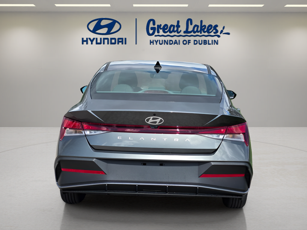 New 2026 Hyundai Elantra SE w/ Cargo Package FWD image 4