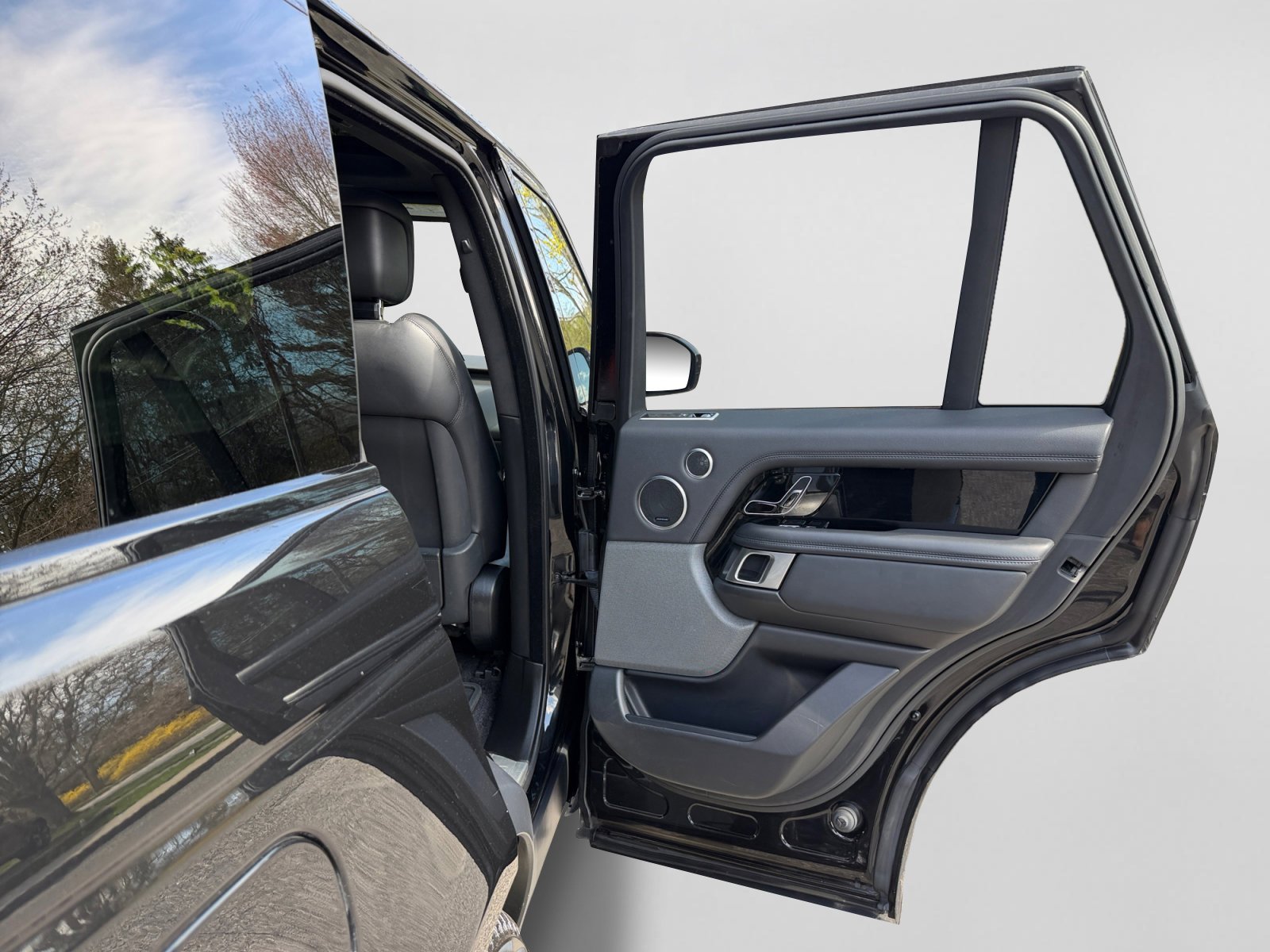 Used 2022 Land Rover Range Rover Westminster Edition AWD/4WD image 21