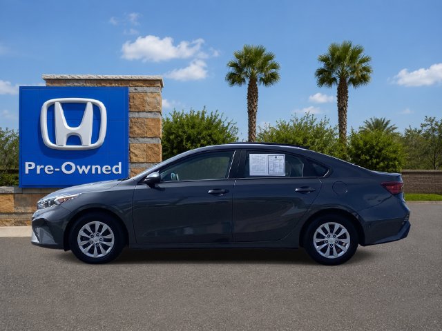 Used 2022 Kia Forte Sedan FWD image 3