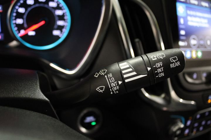 Used 2024 Chevrolet Equinox LT image 35