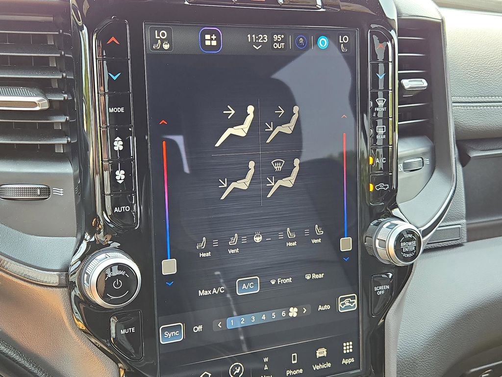 Used 2024 RAM 2500 Rebel image 26