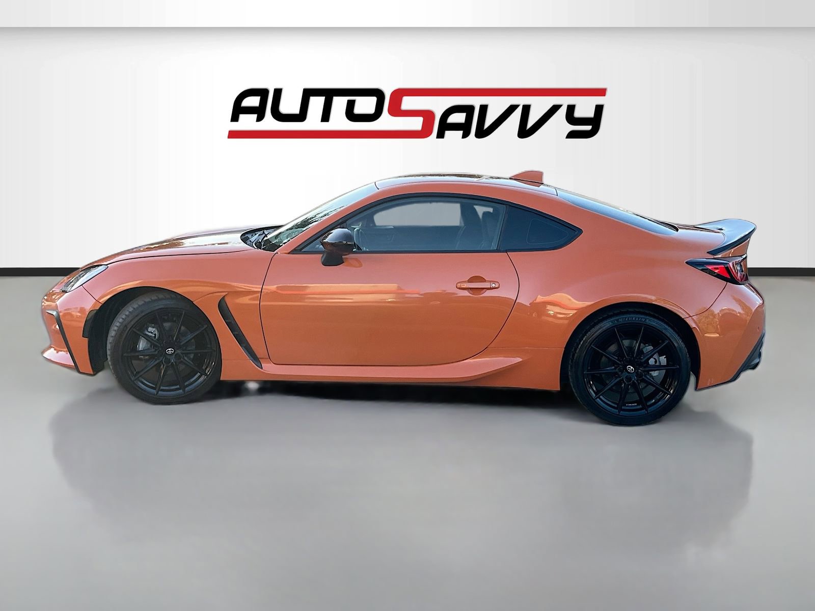 Used 2023 Toyota GR86 10th Anniversary SE image 4