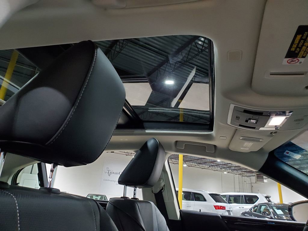 Used 2021 Lexus ES 350 Ultra Luxury w/ Accessory Package 2 image 15