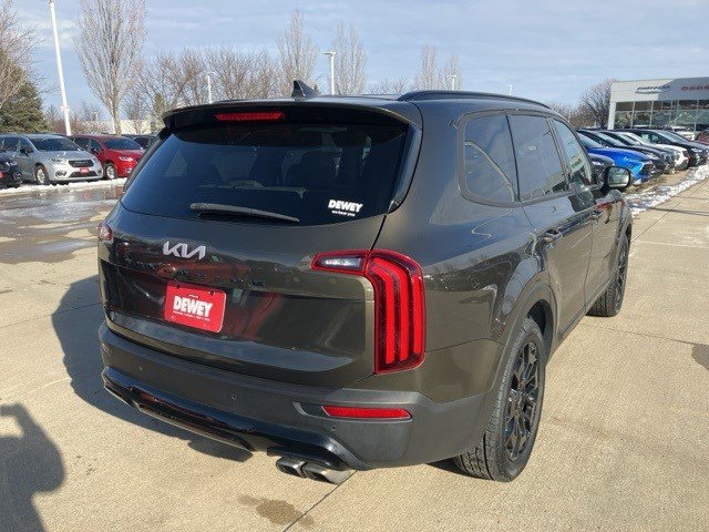 Used 2022 Kia Telluride EX w/ EX Premium Package image 6
