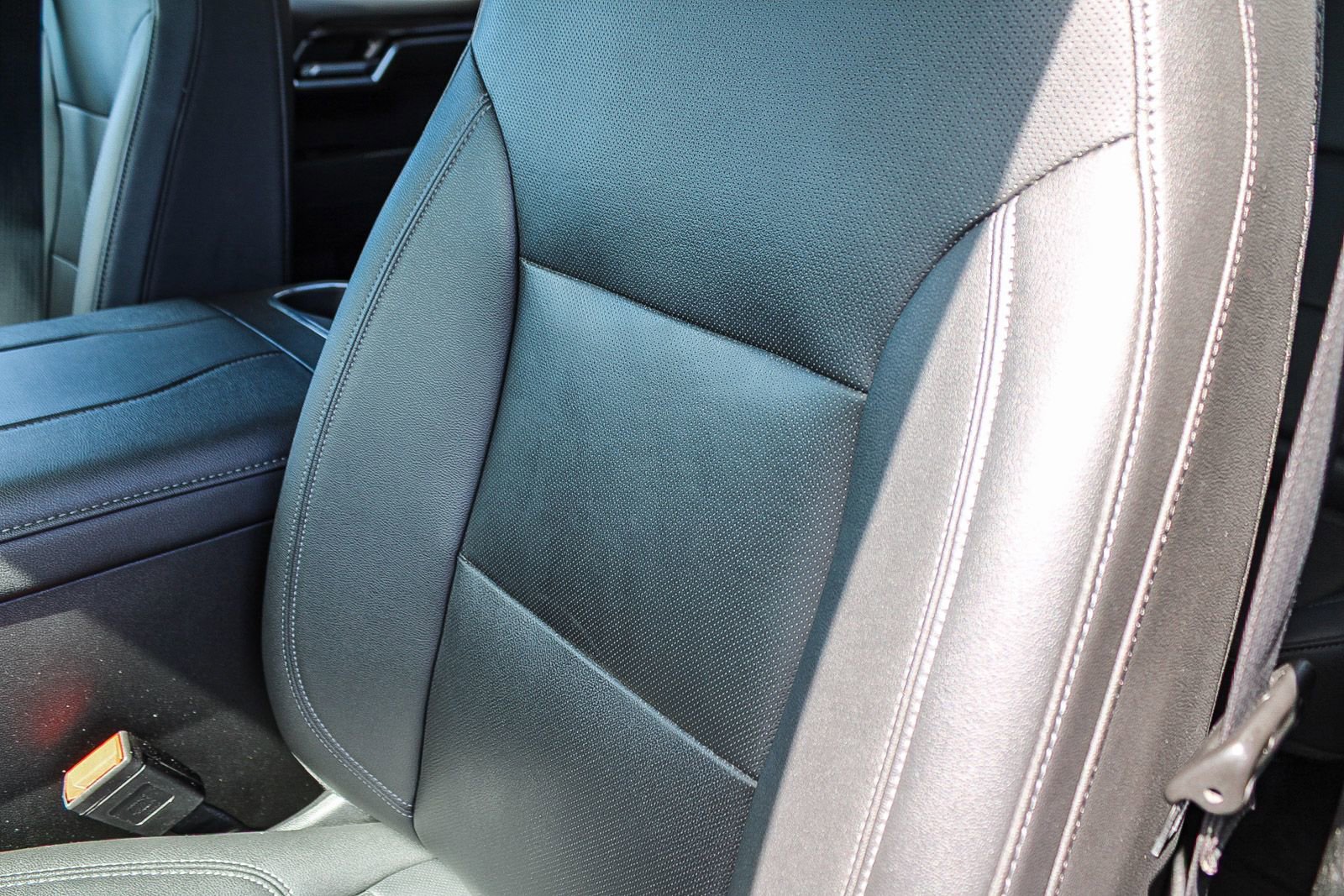 Used 2023 Chevrolet Silverado 1500 LTZ w/ LTZ Convenience Package II image 20