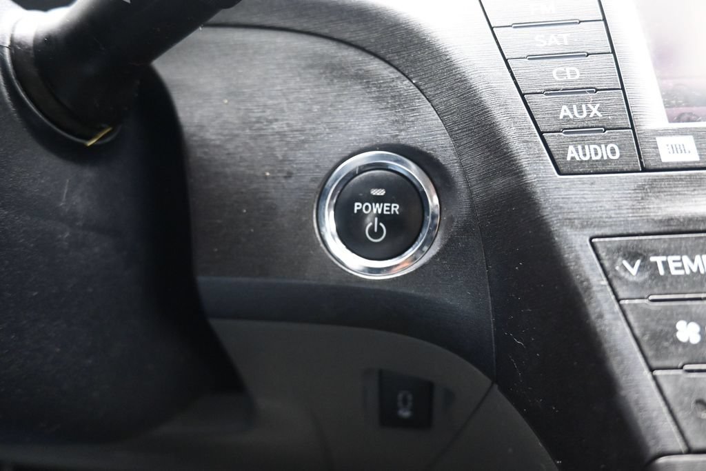 Used 2011 Toyota Prius Five w/ Advanced Technology Pkg FWD image 22