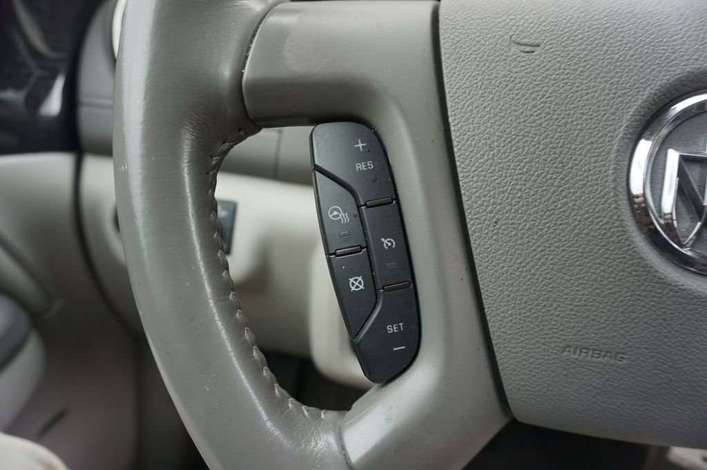 Used 2016 Buick Enclave Leather FWD image 7