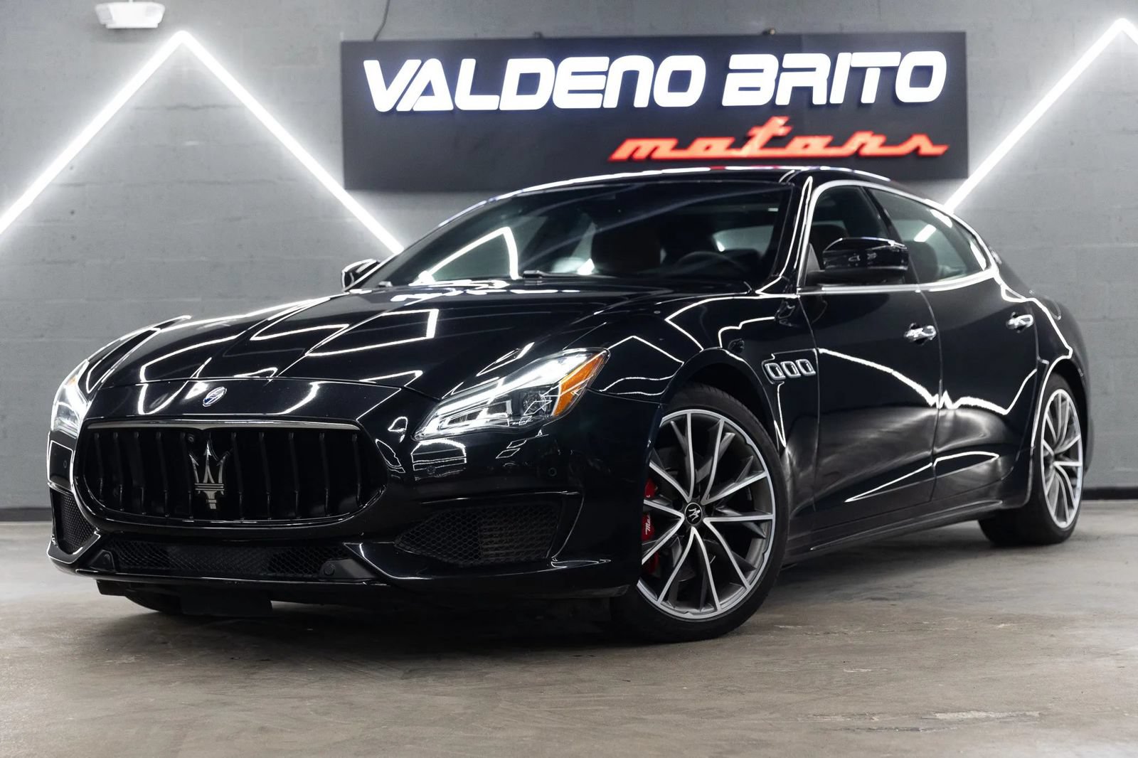 Used 2021 Maserati Quattroporte S RWD video 2
