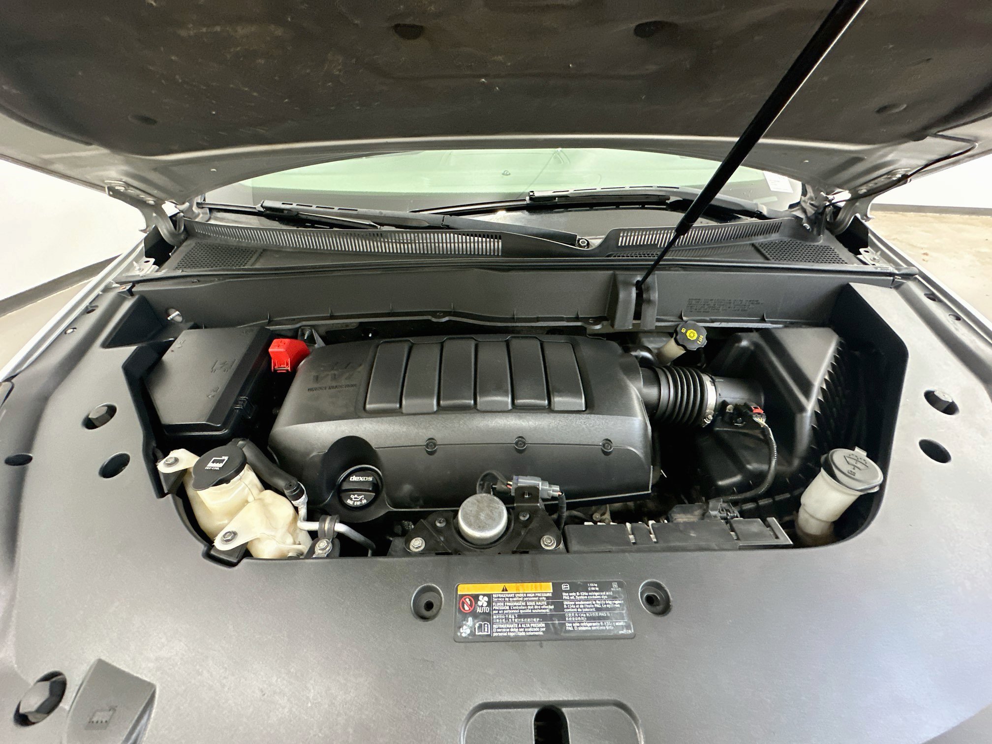 Used 2015 Chevrolet Traverse LS FWD image 34