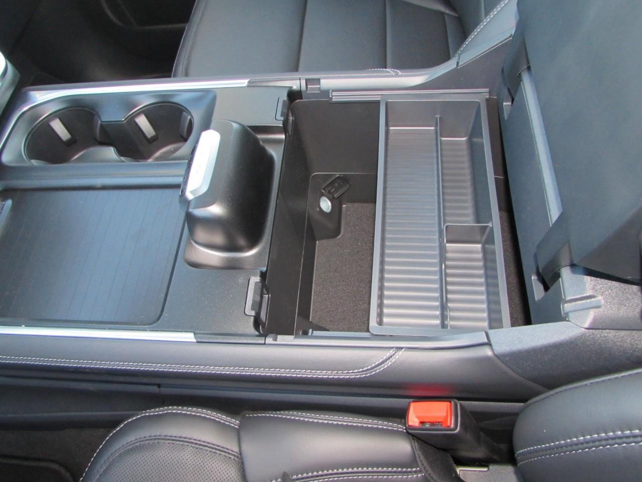 New 2026 Ford Expedition Platinum image 23