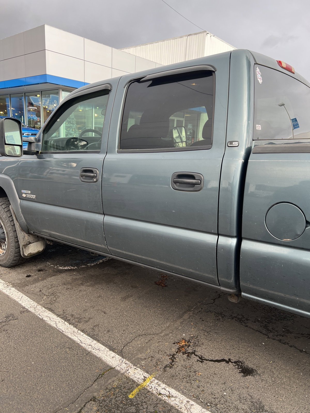 Used 2007 Chevrolet Silverado 3500 W/T image 7