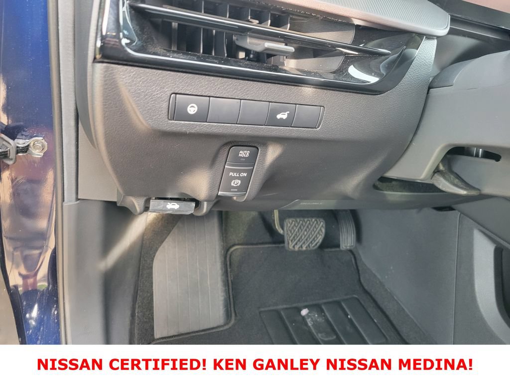 Certified 2025 Nissan Murano SV AWD/4WD image 34
