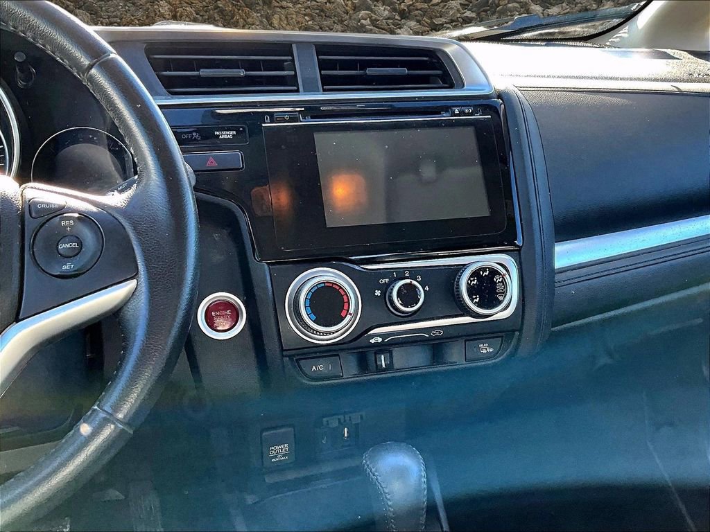 Used 2017 Honda Fit EX-L image 6