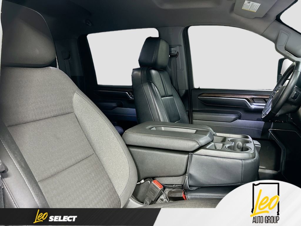 Used 2024 Chevrolet Silverado 2500 LT image 28