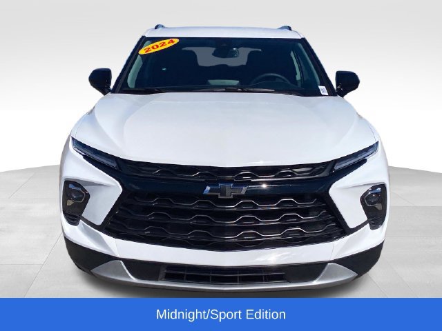 Certified 2024 Chevrolet Blazer LT w/ Convenience Package AWD/4WD image 2