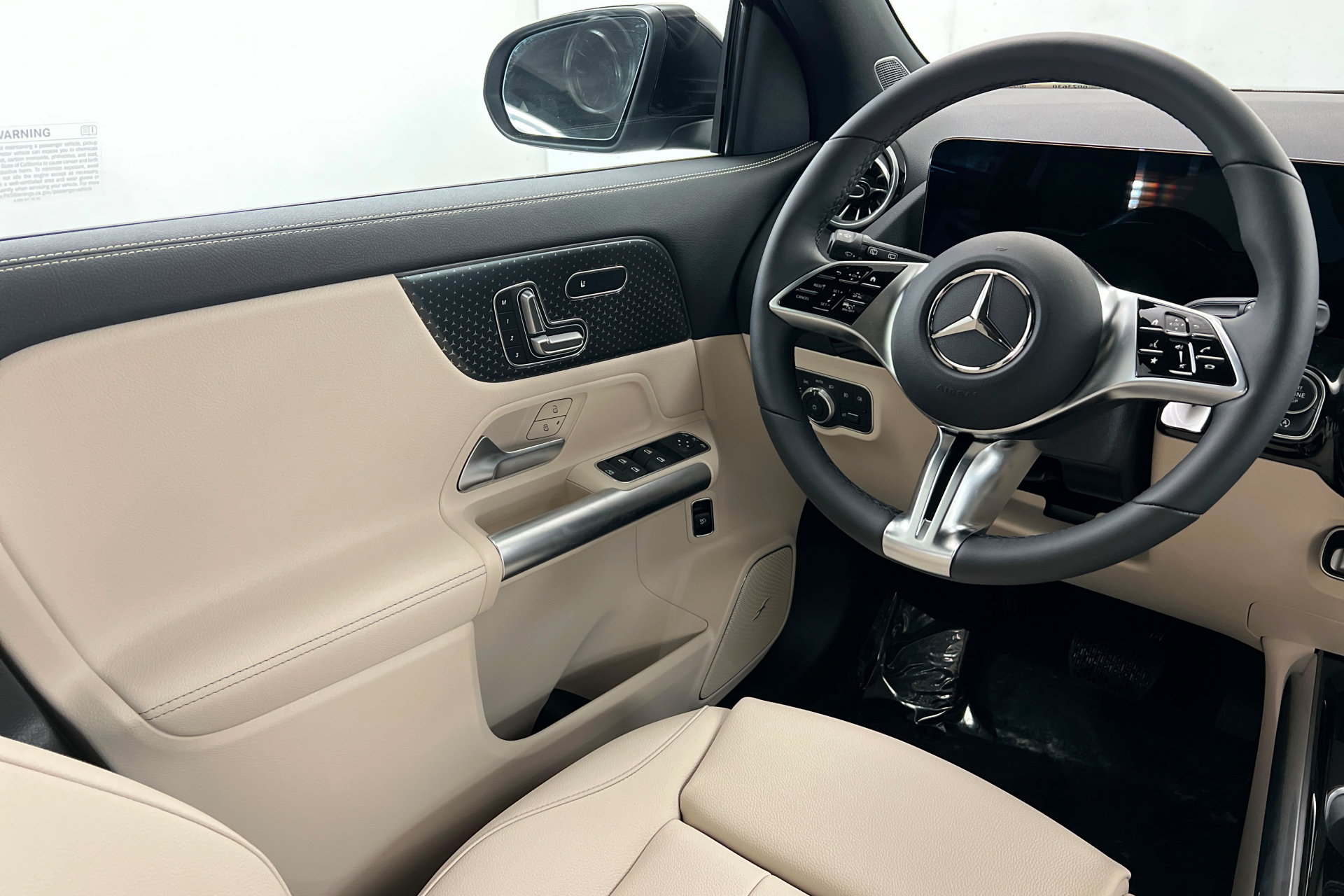 New 2026 Mercedes-Benz GLA 250 4MATIC image 11