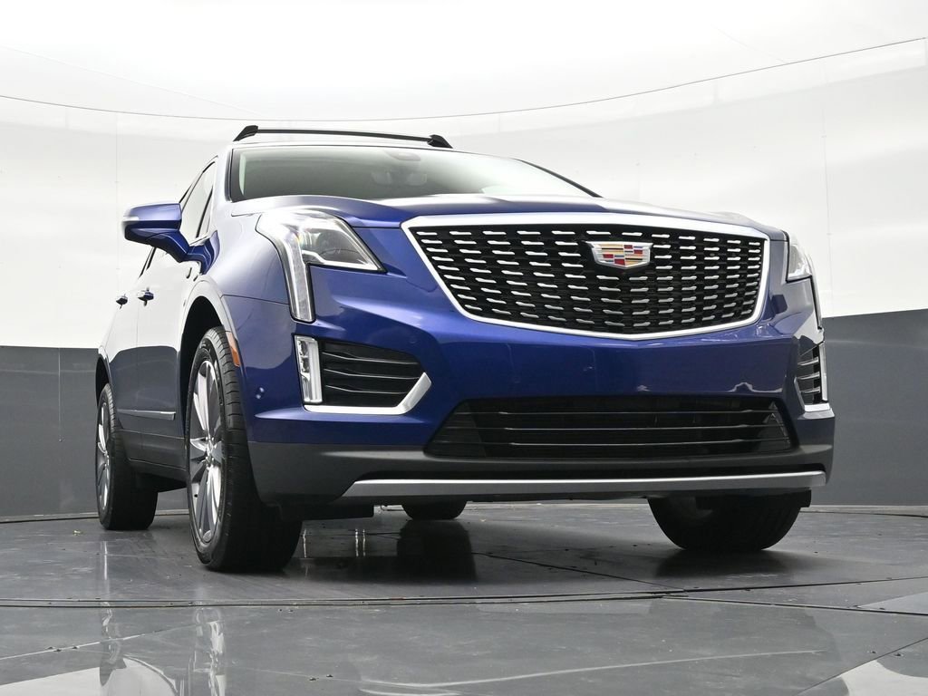 Used 2024 Cadillac XT5 Premium Luxury w/ Technology Package AWD/4WD image 35