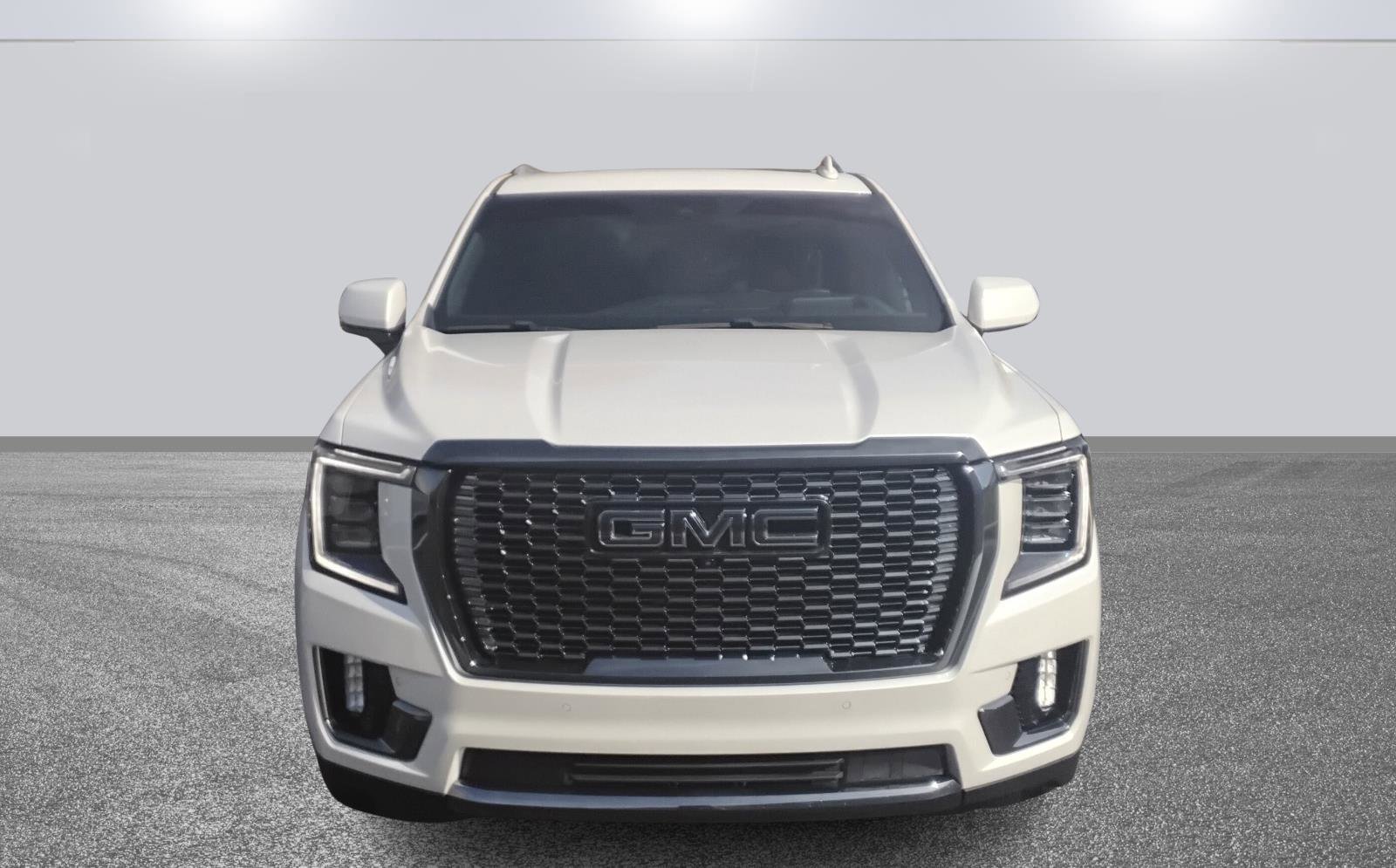 Used 2024 GMC Yukon Denali Ultimate image 2