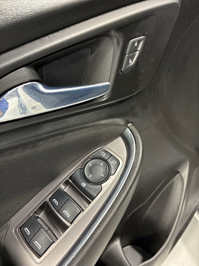 Used 2022 Chevrolet Malibu LT image 16