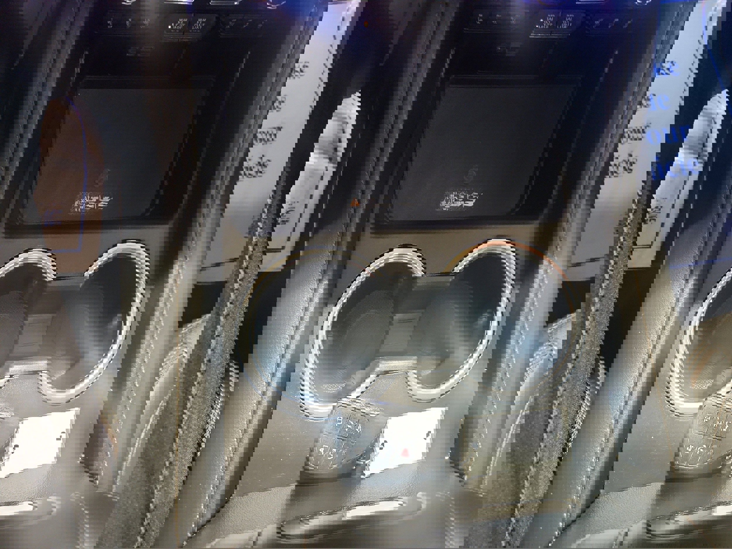 Used 2021 Chevrolet Tahoe High Country w/ Premium Package image 17