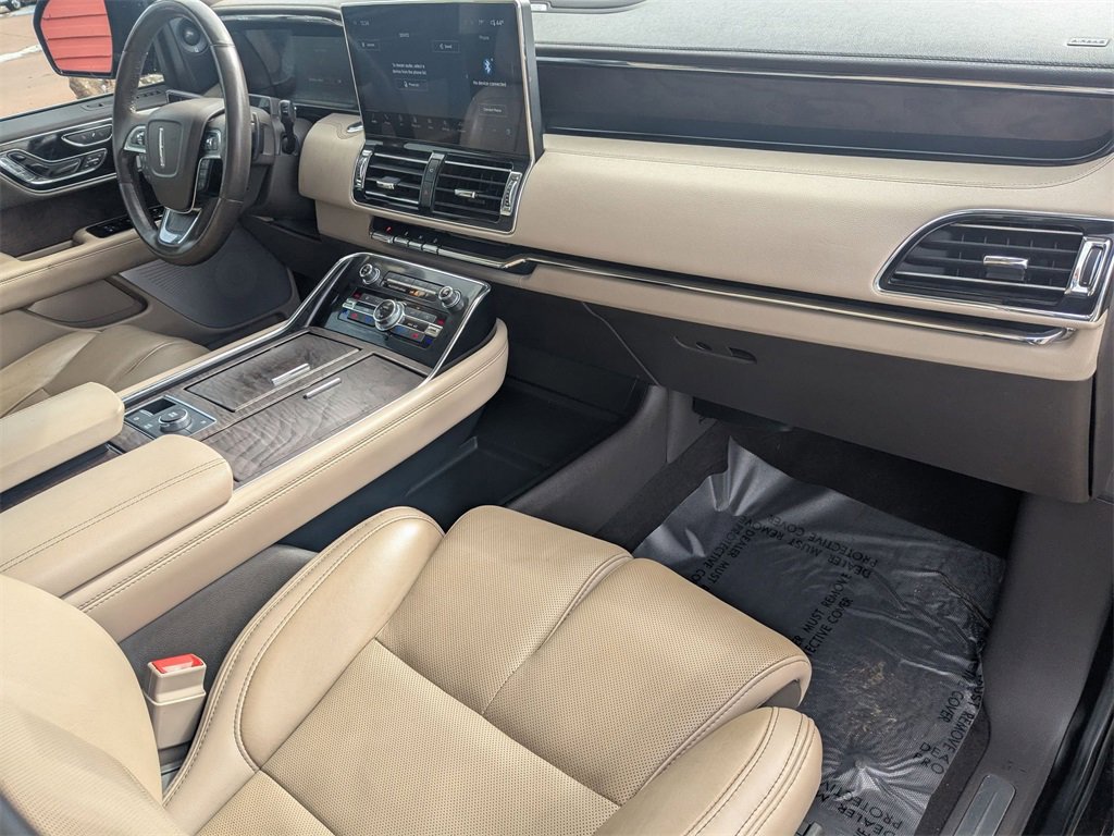 Used 2022 Lincoln Navigator L Reserve image 29
