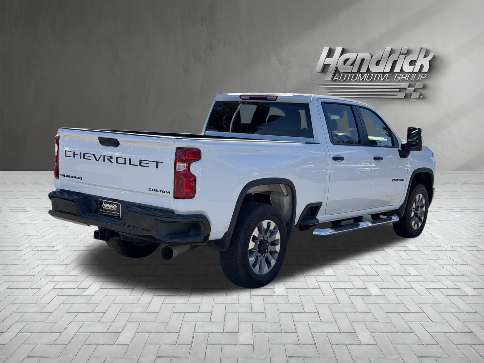Used 2024 Chevrolet Silverado 2500 Custom w/ Custom Value Package AWD/4WD image 9