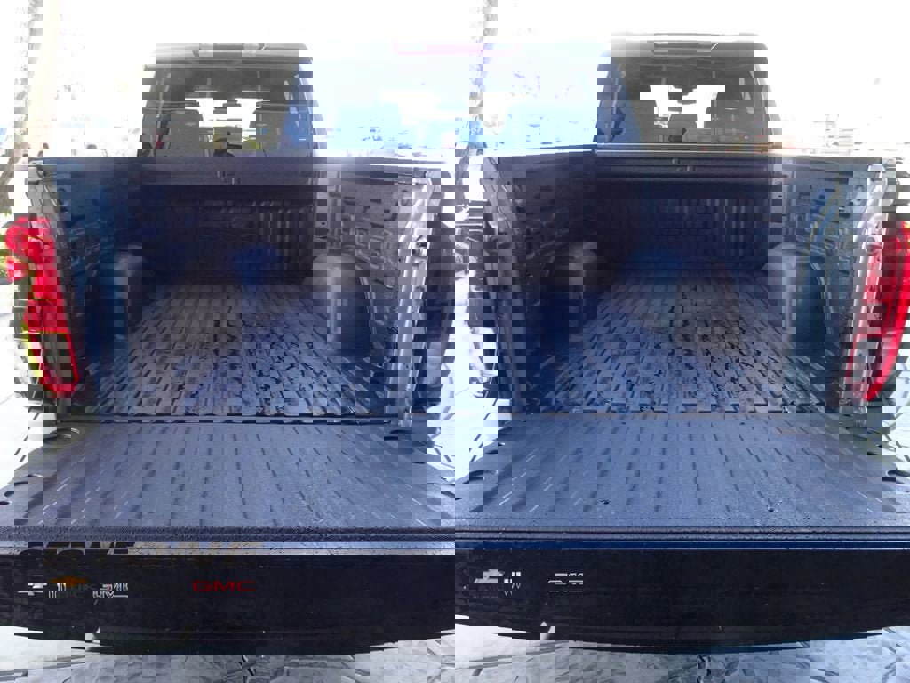 New 2026 GMC Sierra 1500 Elevation image 8