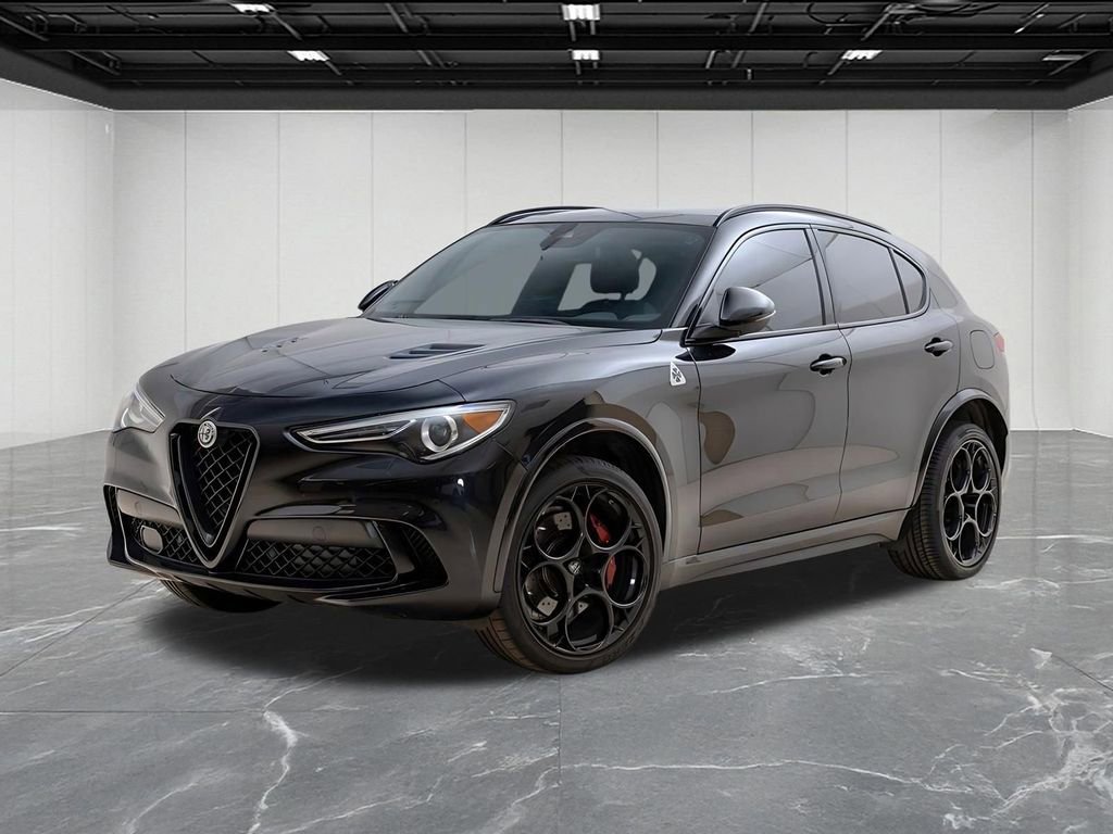 Used 2023 Alfa Romeo Stelvio Quadrifoglio AWD/4WD image 14