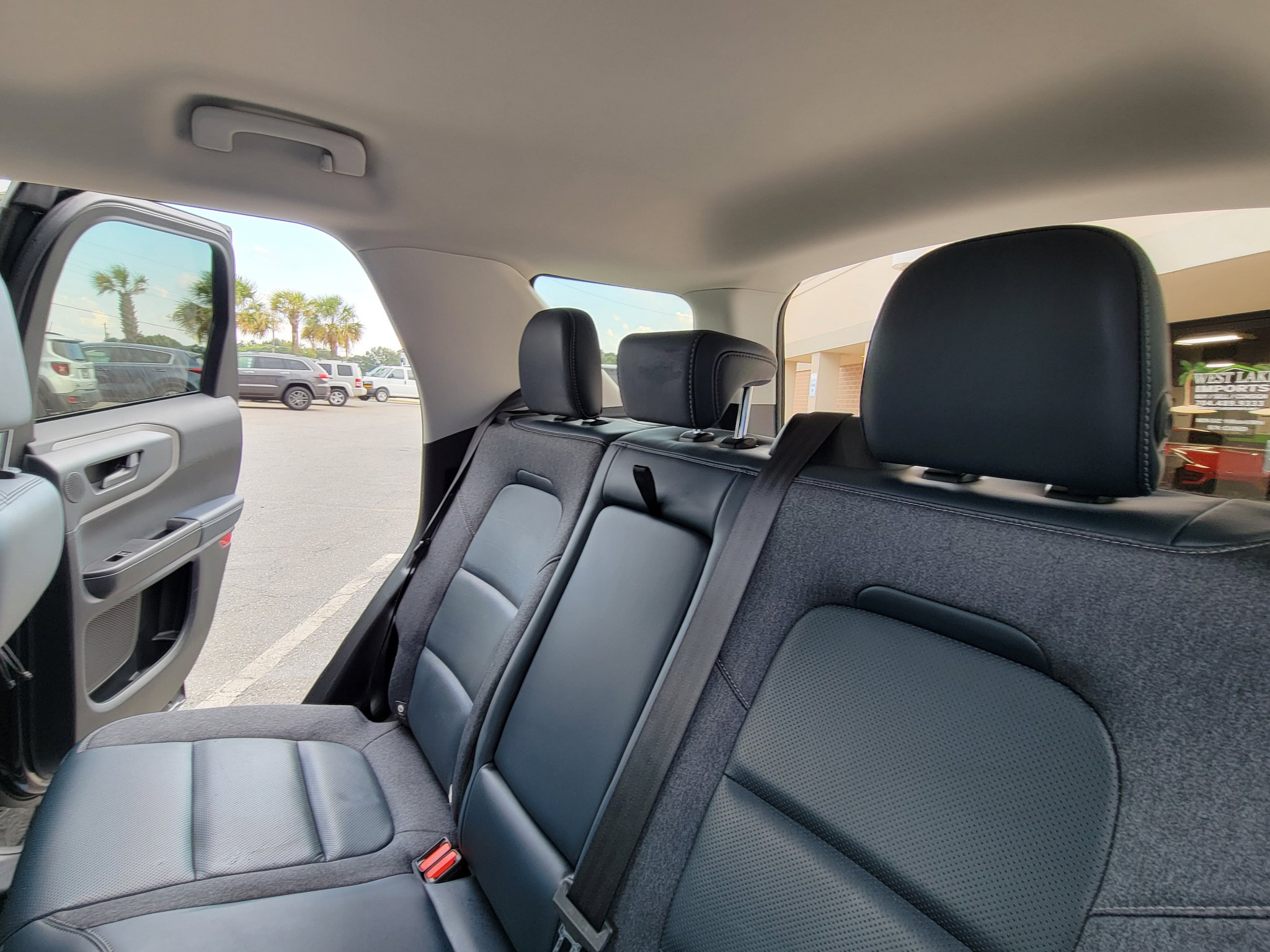 Used 2021 Ford Bronco Sport Outer Banks w/ Outer Banks Package (96D) image 37
