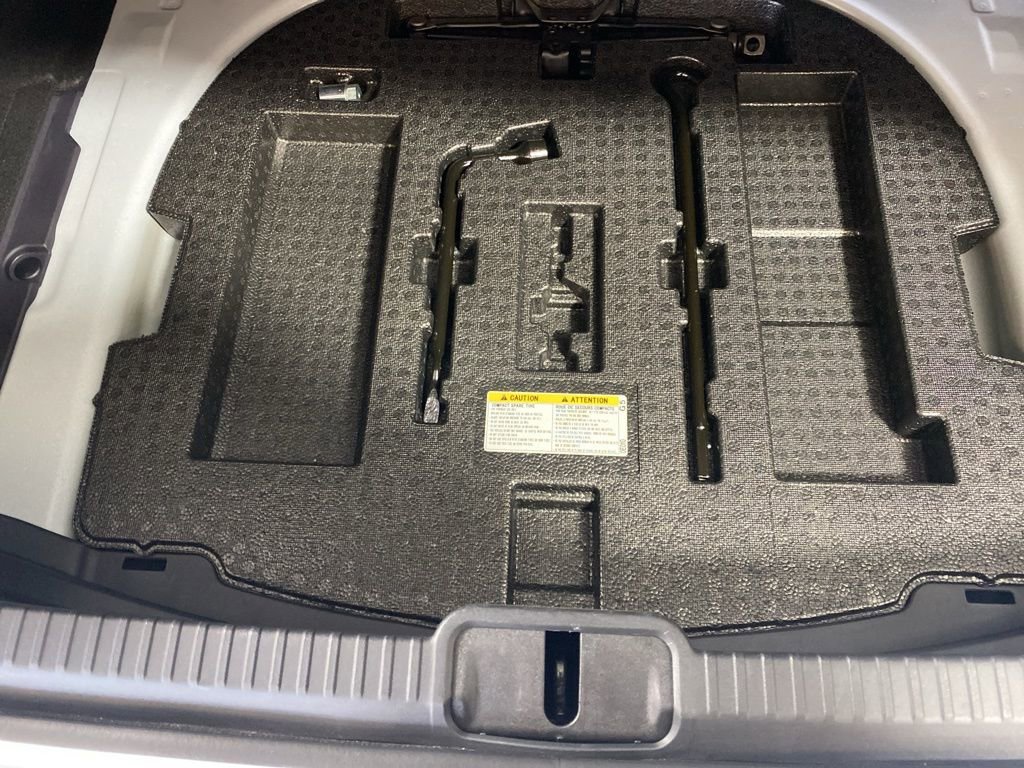 Used 2024 Lexus ES 350 F Sport w/ Accessory Package (Z2) image 28