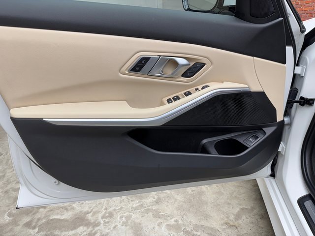 Certified 2023 BMW 330i xDrive 330i xDrive w/ Driving Assistance Package image 10