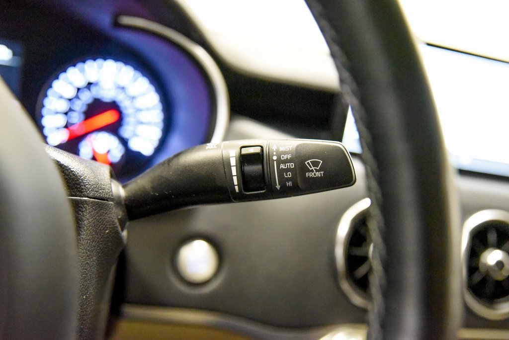 Used 2023 Kia Stinger GT-Line w/ Sun & Sound Package image 27